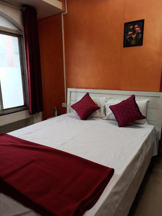 Malwade Motels Pune Eksteriør bilde